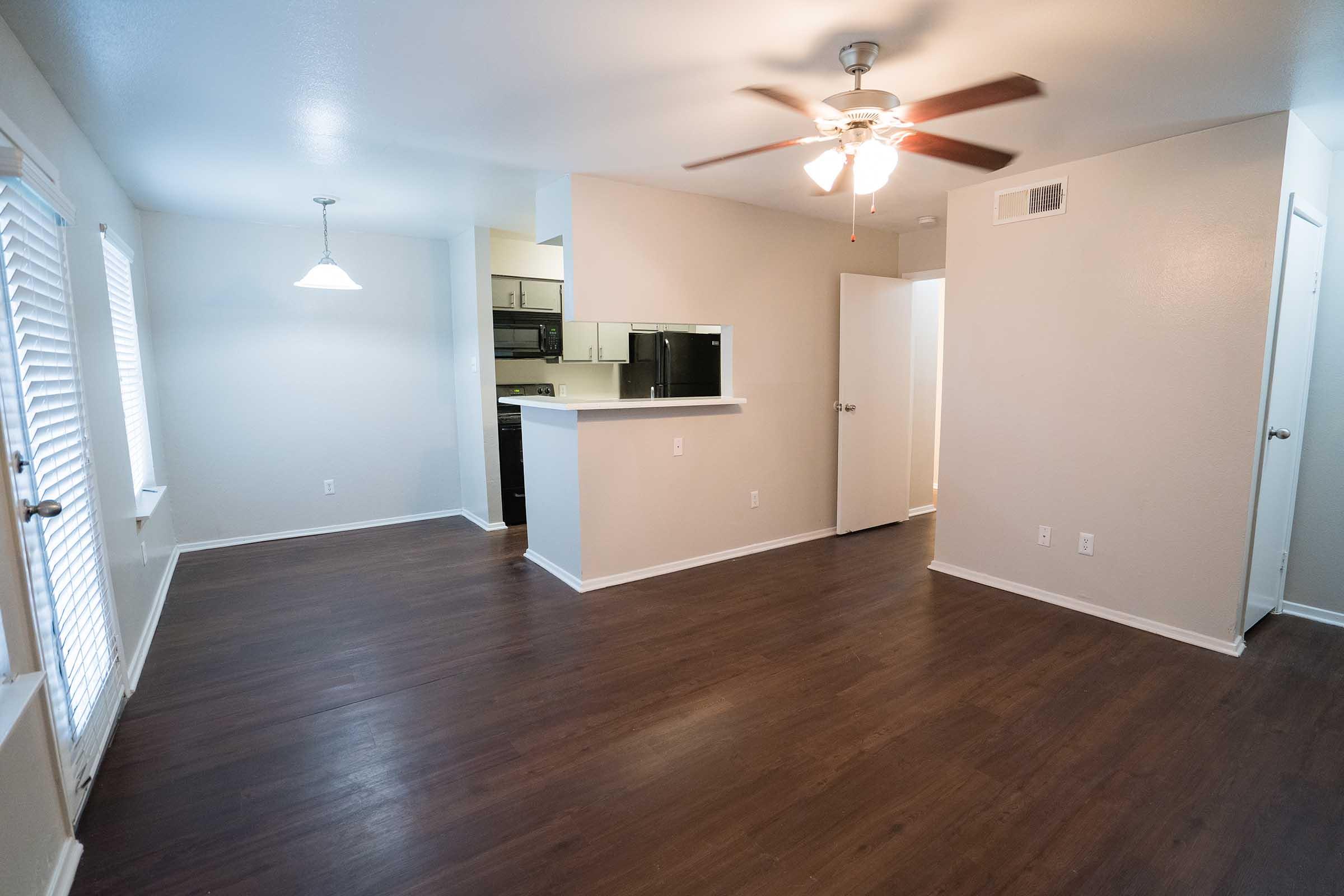 SPACIOUS FLOOR PLANS