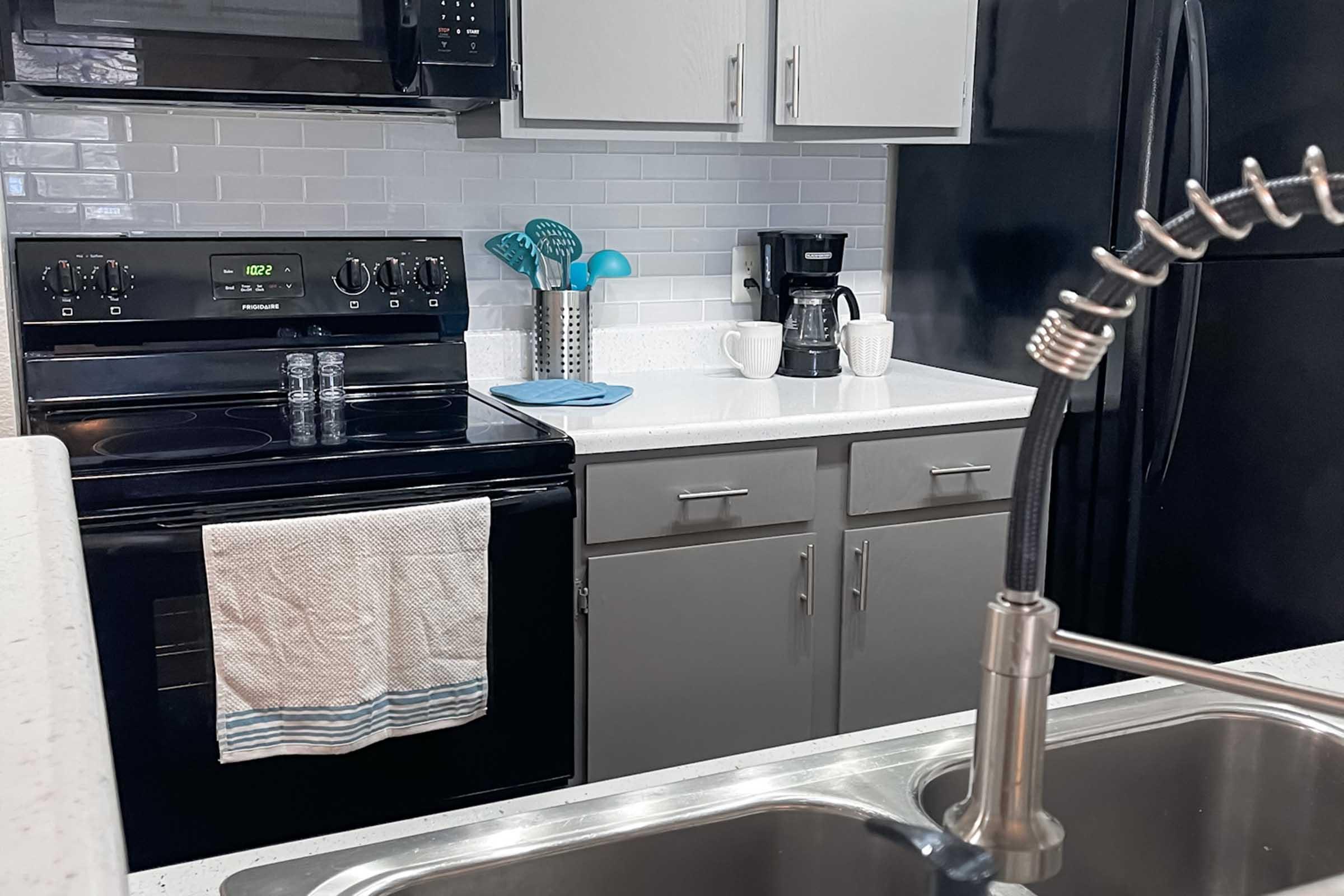ALL-ELECTRIC KITCHEN