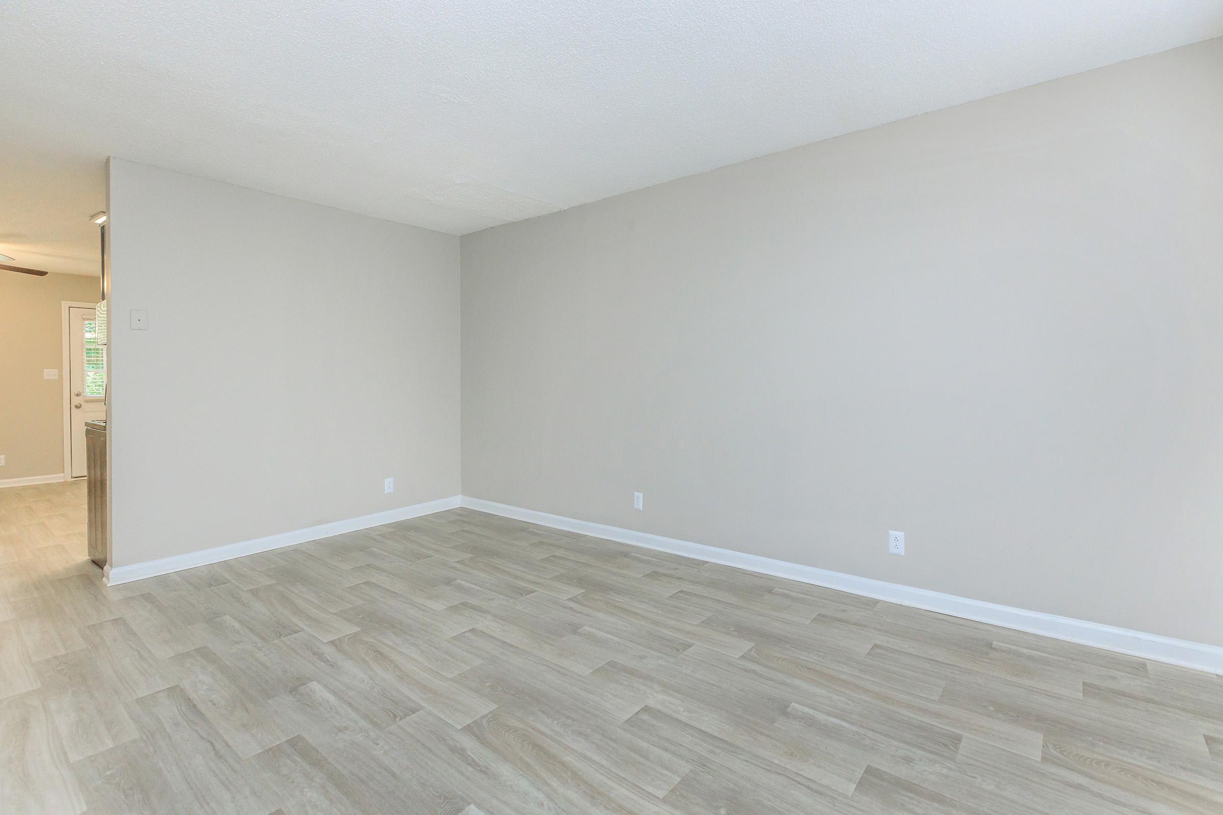 SPACIOUS FLOOR PLANS AT LEXINGTON VILLAGE APARTMENTS