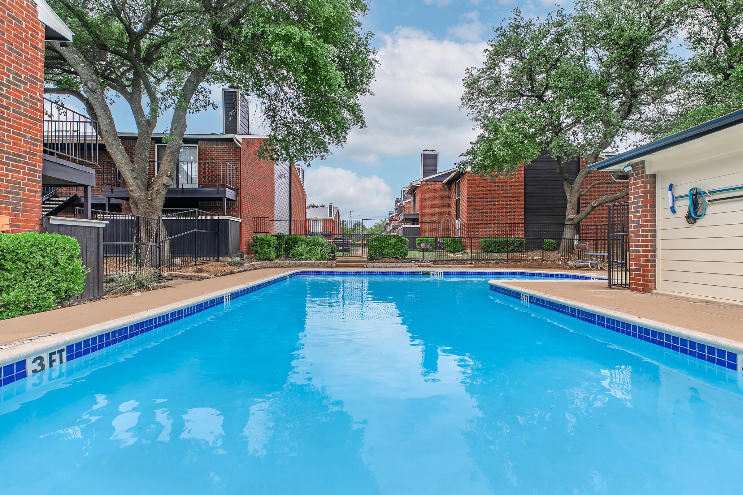Thorn Manor Apartments
