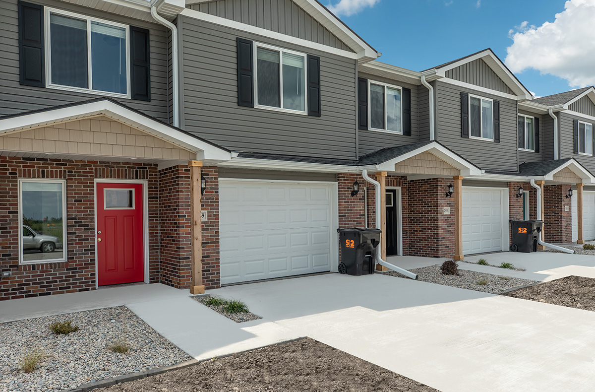 Amenities The Row Townhomes in Fremont NE