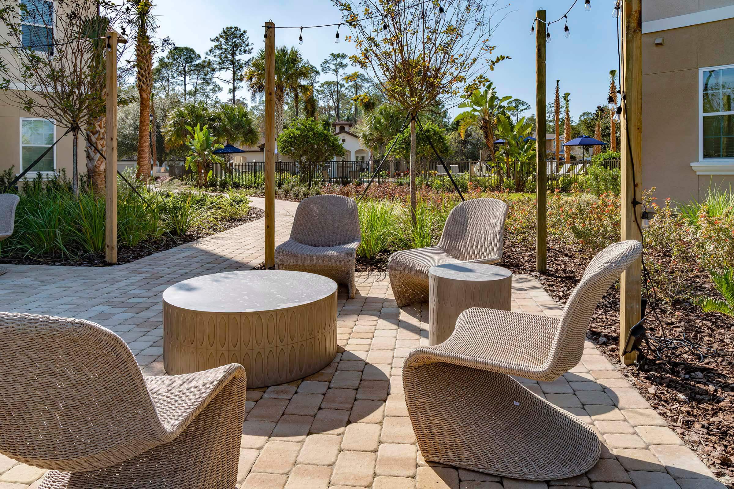 a group of lawn chairs sitting on top of a chair