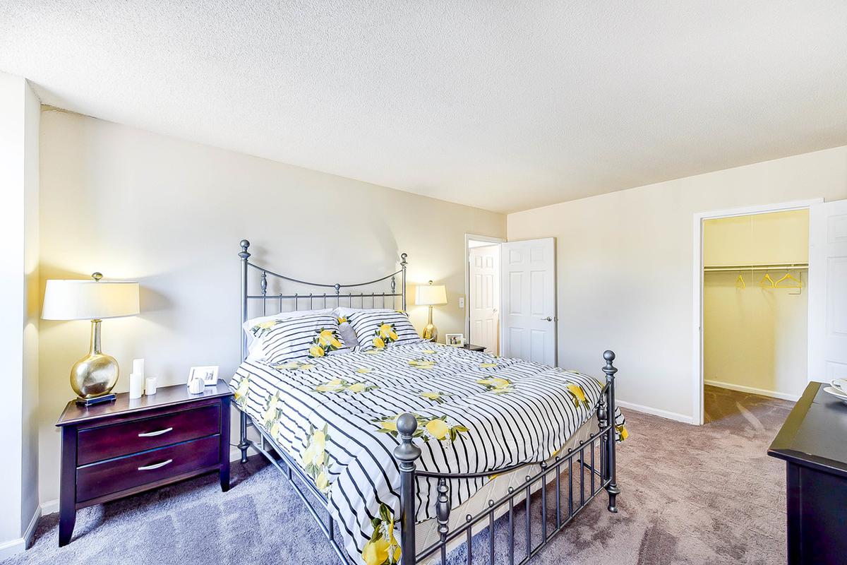 bedroom with furnish.jpg