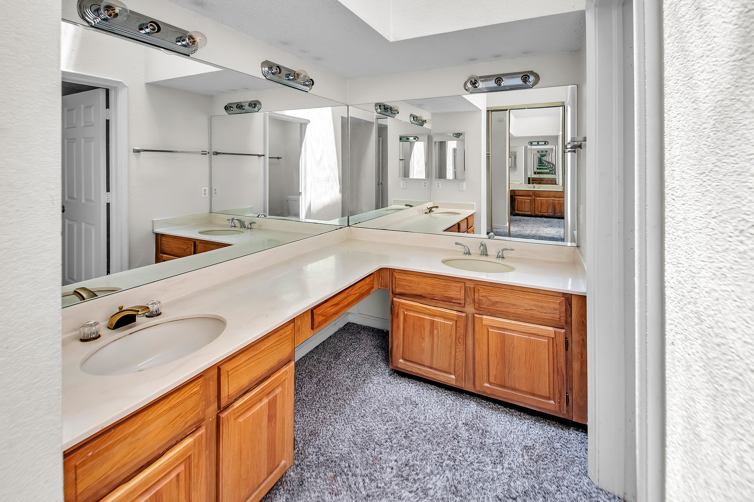 Apartment Features